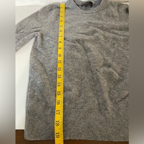 Quince Mongolian Cashmere Crewneck - Picture 8 of 8